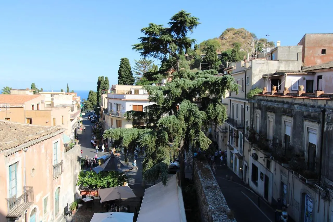 C'Est La Vie Taormina Apartment